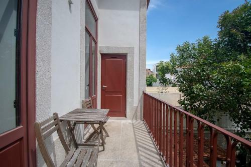 Apartamento Cl Fernandes Tom�s I