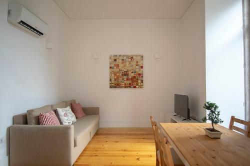 Apartamento Cl Fernandes Tom�s I