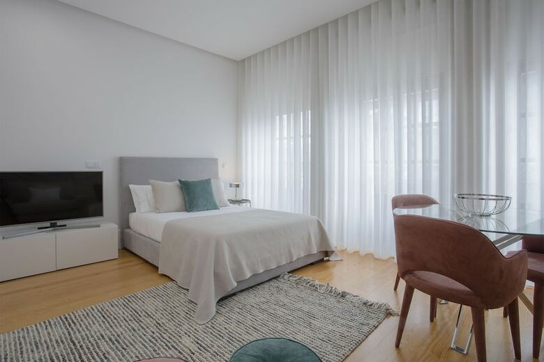 Liiiving In Porto | Downtown Luxury Apartments