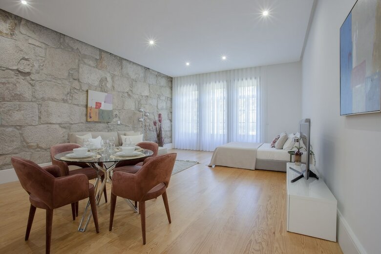 Liiiving In Porto | Downtown Luxury Apartments