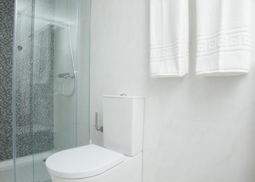 White Almada Oporto Apartments