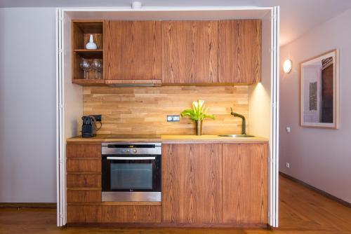Lovelystay - Central Secret Apartment
