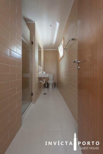 Hostal Invicta Porto Guest House