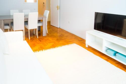 Liiiving In Porto | Downtown Delight Apartments