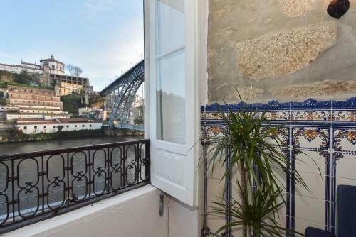 Guindais Oporto House