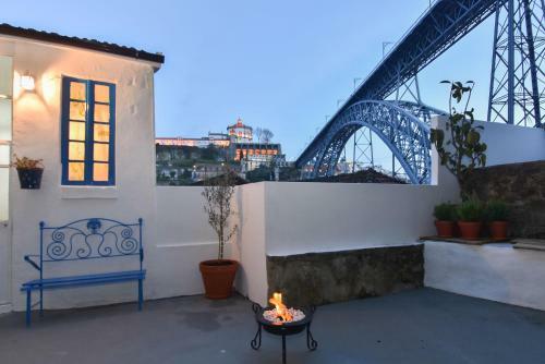 Guindais Oporto House
