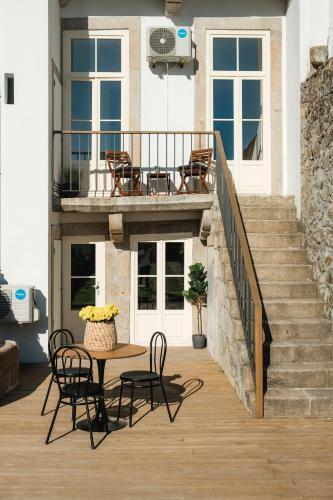 Hostal La Maison Aires Apartments