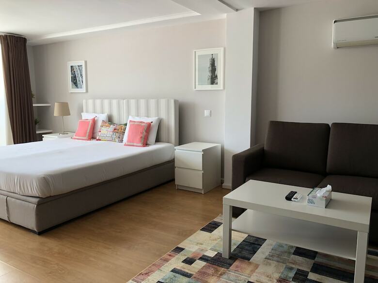Be Oporto Apartments Cl�rigos