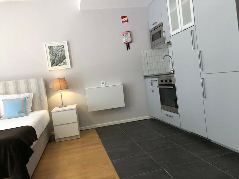 Be Oporto Apartments Cl�rigos