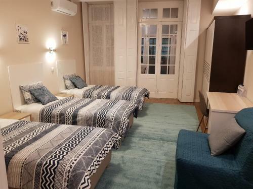 Hostal Haobo Porto Center