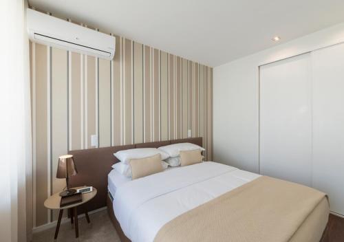 Bo - Julio Dinis * Apartments