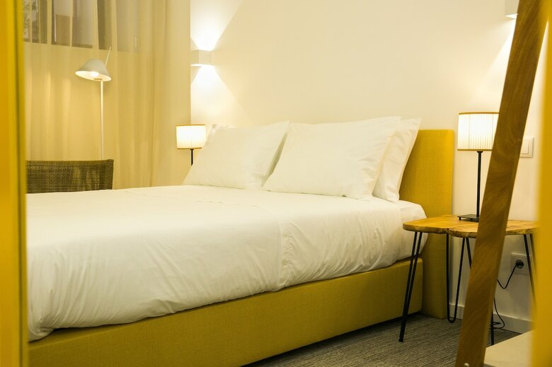 Hostal Bo - �lvares Cabral Guesthouse