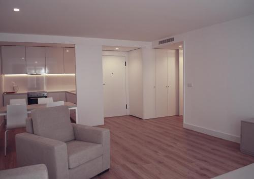 Cam�es Apartments