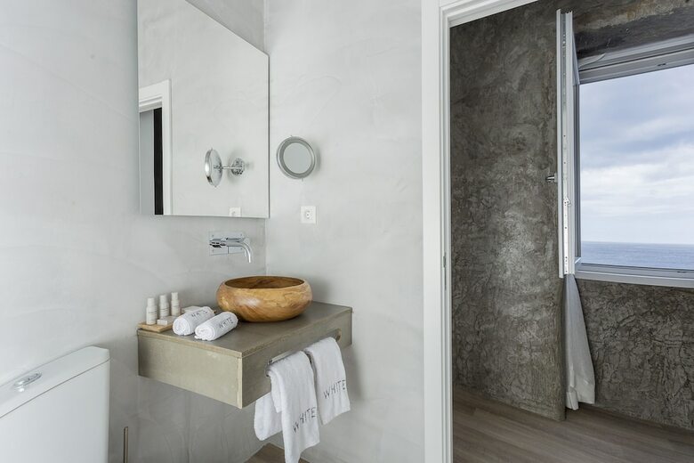 Hotel White Exclusive Suites & Villas