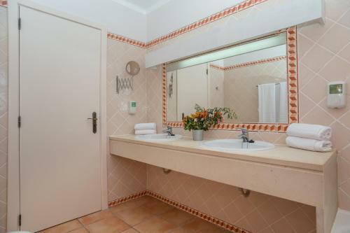 Hotel Colina Villas With Private Pool