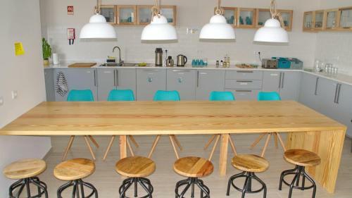 Topcity Hostel & Suites