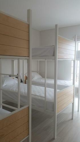 Topcity Hostel & Suites