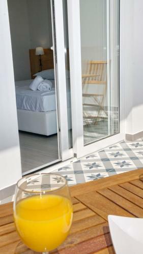 Topcity Hostel & Suites