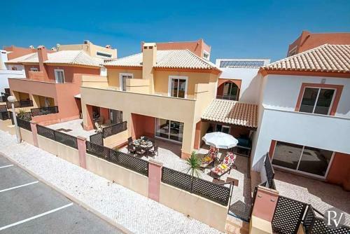 Lagos Villa Sleeps 4 Pool