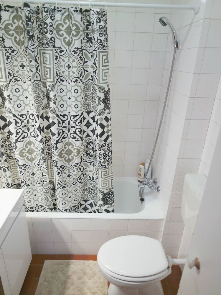 B14 - Heart Of Old Town Apartment