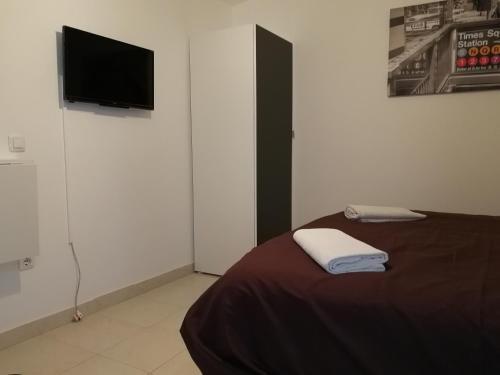 Hostal Good Vibes - Lagos Guesthouse