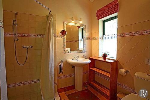 Lagos Villa Sleeps 10 Pool Air Con Wifi