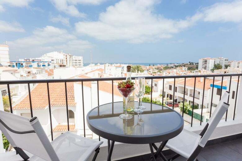 Stay On Top Apartments