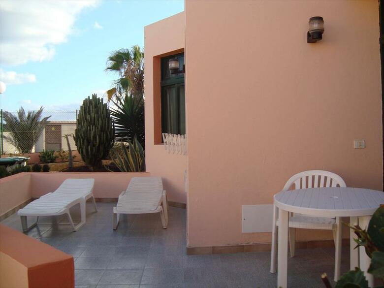 Apartamentos Bungalows Castillo Playa