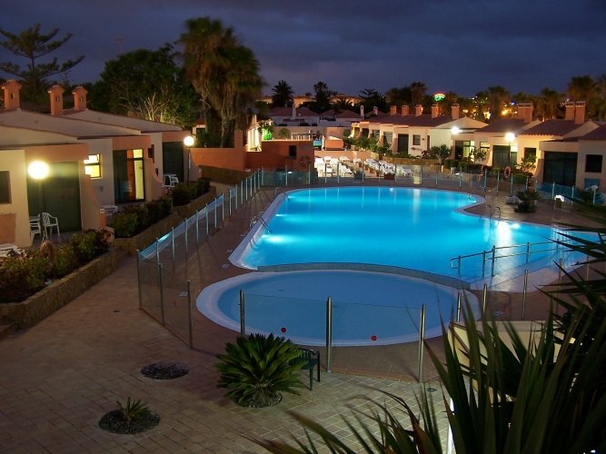 Apartamentos Bungalows Castillo Playa