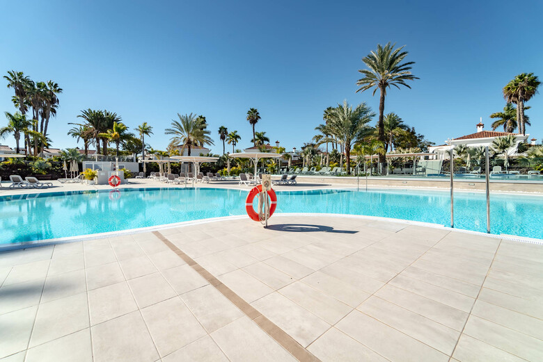 Apartamentos Livvo Dunagolf Suites