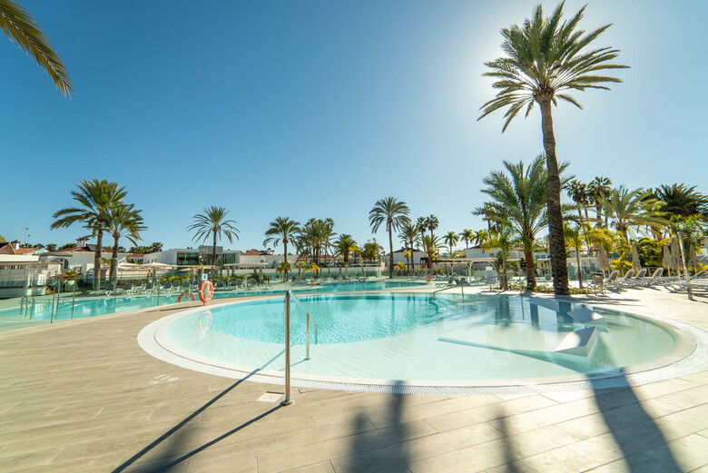 Apartamentos Livvo Dunagolf Suites