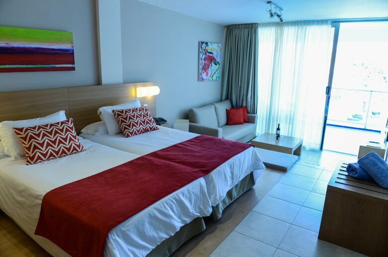 Aparthotel Morasol Suites