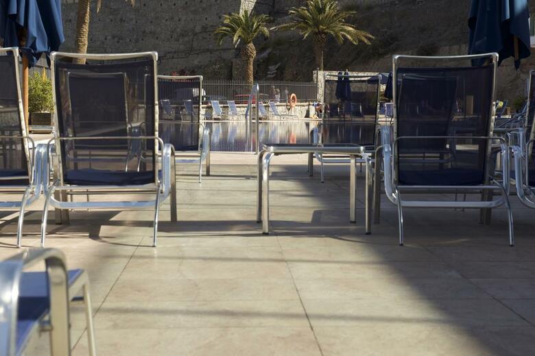 Aparthotel Morasol Suites