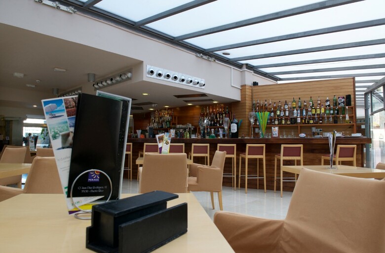 Aparthotel Morasol Suites