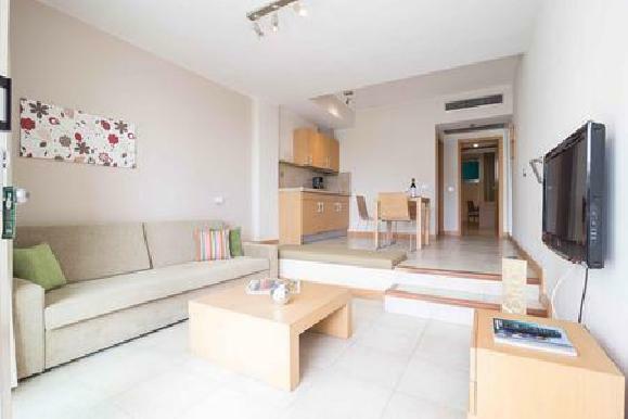 Aparthotel Morasol Suites