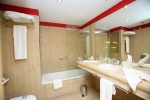 Aparthotel Morasol Suites