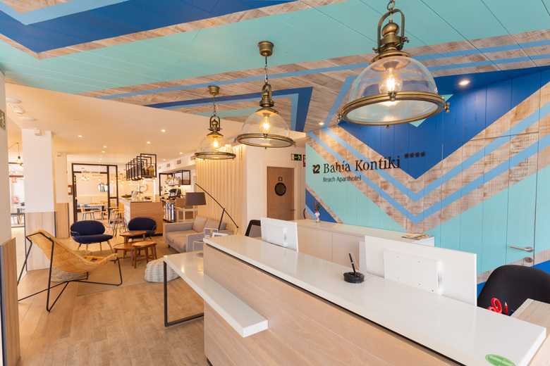 R2 Bah�a Kontiki Beach Apartments