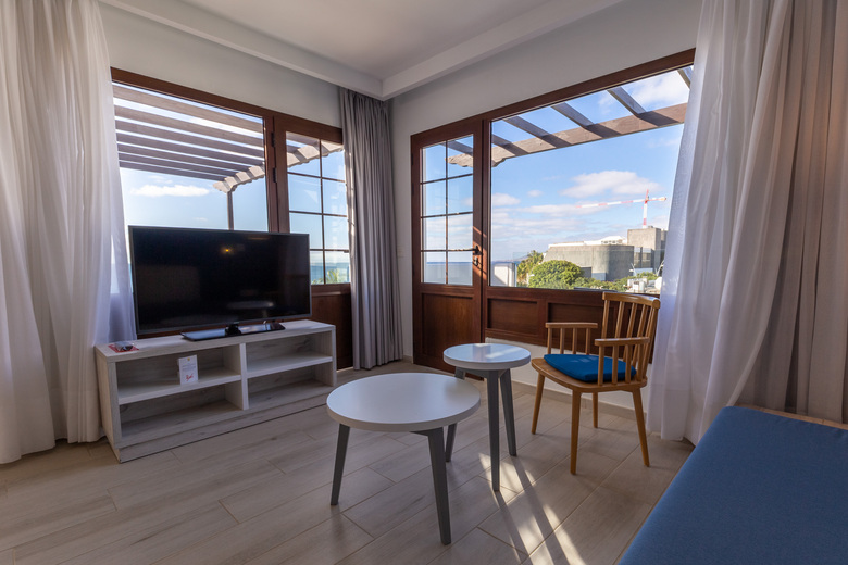 R2 Bah�a Kontiki Beach Apartments