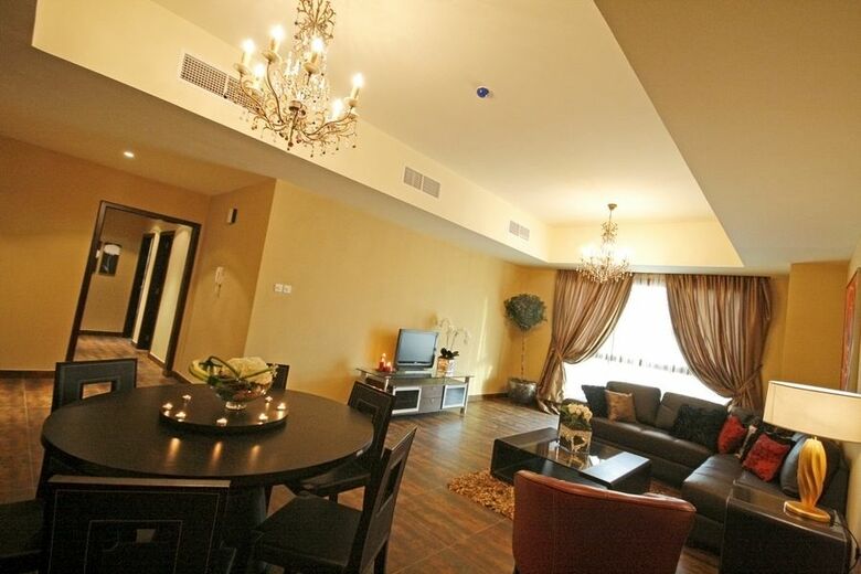 Hotel Al Manzil Suites