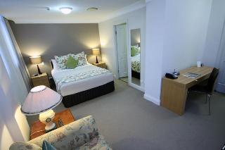 The Manor Apartment Hotel