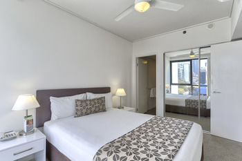 Hotel Quest Spring Hill Serviced Apt