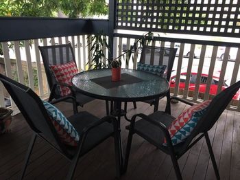 Hotel Bowen Terrace Accommodation - Hostel