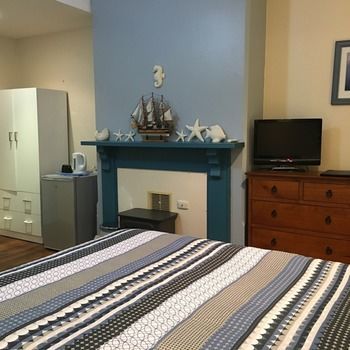 Terrace Central Bed And Breakfast Hotel