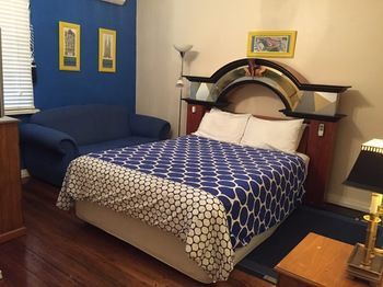 Terrace Central Bed And Breakfast Hotel