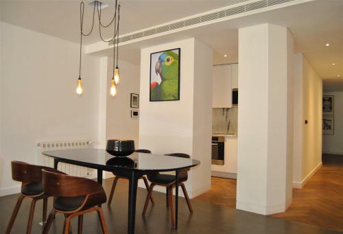 Ama Apartments