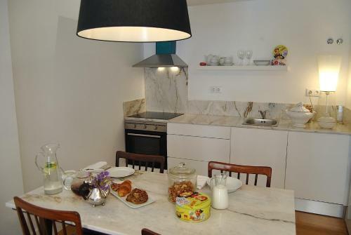 Ama Apartments