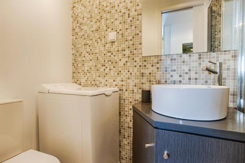 Bmyguest - Fado Central Apartments