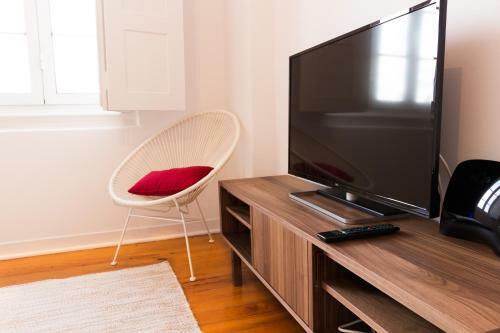 Avenida Charm Apartments