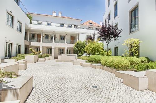 Bmyguest - Prestige Palace Apartment