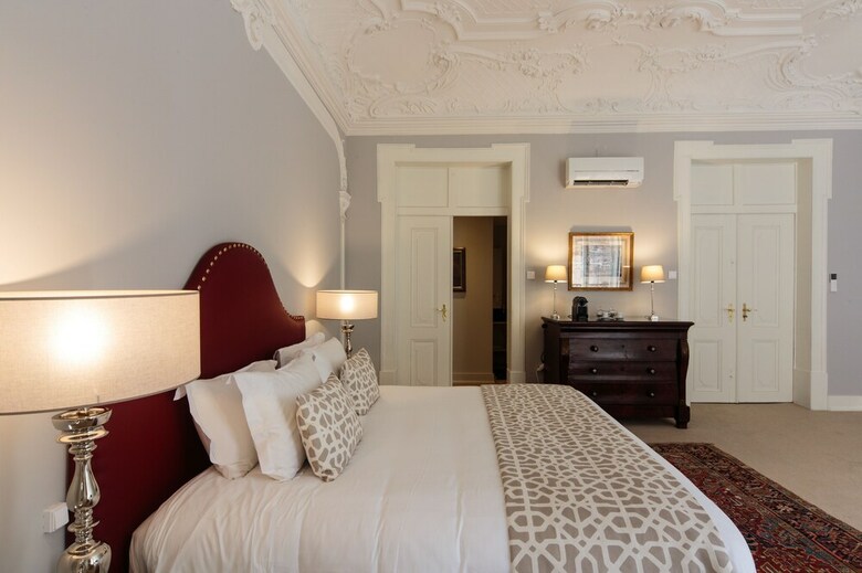 Hostal Dear Lisbon - Palace Chiado Suites